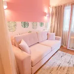 Meri Boutique فندق